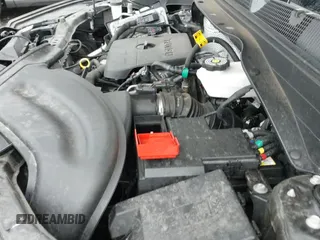 2024 Chevrolet TrailBlazer RS z VIN KL79MUSL7RB125585, wystawiony jako IAAI lot #43311510 z przebiegiem 42 027 mil mil oraz . Historia ofert i sprzedaży dostępna na DreamBid. Obrazek 19.