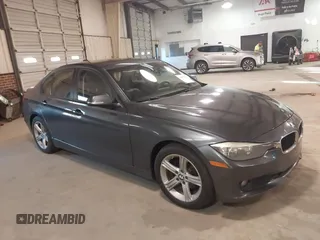 2014 BMW 3 Series 328d z VIN WBA3D3C57EK153879, wystawiony jako IAAI lot #41207709 z przebiegiem 110 253 mil mil oraz . Historia ofert i sprzedaży dostępna na DreamBid. Obrazek 1.