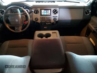 2016 Ford F-250 Lariat with VIN 1FT7W2BT7GEA40606, listed as a Copart auction lot 61953315 with 163,640 mi miles and Salvage title. Bid and sale history available at DreamBid. Image 8.