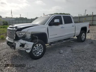 2019 GMC Sierra 2500HD Denali z VIN 1GT12SEY6KF184336, wystawiony jako Copart lot #53698665 z przebiegiem 132 996 mil mil oraz Szkoda całkowita • Salvage title. Historia ofert i sprzedaży dostępna na DreamBid. Obrazek 1.
