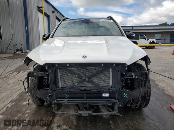 2025 Mercedes-Benz GLE 350 with VIN 4JGFB4FB3SB293674, listed as a Copart auction lot 57910545 with 8,753 mi miles and Salvage title. Bid and sale history available at DreamBid. Image 5.