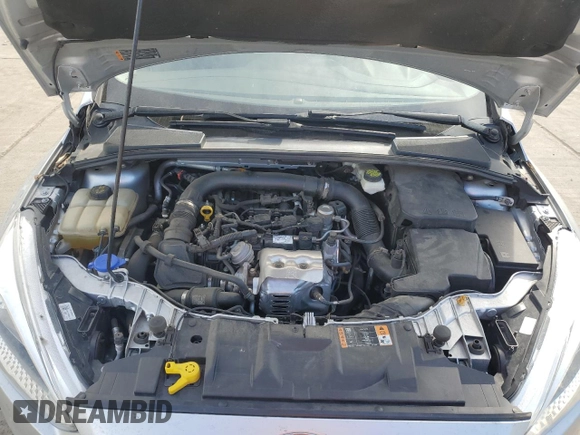 2018 Ford Focus SE with VIN 1FADP3FE3JL261145, listed as a Copart auction lot 47411315 with 98,581 mi miles and Salvage Title. Bid and sale history available at carsss.com. Image 13.
