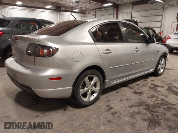 2006 Mazda 3 s z VIN JM1BK123061521769, wystawiony jako IAAI lot #41532693 z przebiegiem 134 196 mil mil oraz . Historia ofert i sprzedaży dostępna na DreamBid. Obrazek 4.