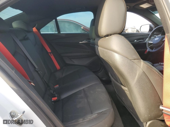 2024 Cadillac CT4 V-Series with VIN 1G6DH5RL4R0107802, listed as a Copart auction lot 79212674 with 0 mi miles and Clean Title. Bid and sale history available at carsss.com. Image 10.