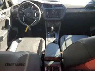 2020 Volkswagen Tiguan SE with VIN 3VV3B7AX8LM121003, listed as a Copart auction lot 44788675 with 39,800 mi miles and Salvage Title. Bid and sale history available at DreamBid. Image 8.