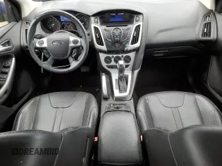 2013 Ford Focus SE with VIN 1FADP3F25DL214614, listed as a Copart auction lot 50951125 with 122,614 mi miles and Salvage Title. Bid and sale history available at carsss.com. Image 8.