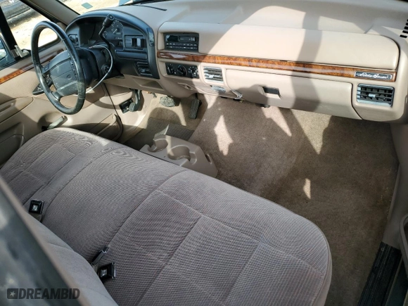 1996 Ford F-150 Special with VIN 1FTEF15N9TNA18714, listed as a Copart auction lot 44591755 with 136243 miles and Salvage Title. Bid and sale history available at carsss.com. Image 8.