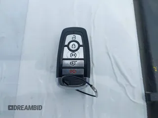 2024 Ford Expedition Limited с VIN 1FMJU2A88REA35566, выставлен на аукционе IAAI как лот 42478954 с пробегом 31 932 миль миль и . История ставок и продаж доступна на DreamBid. Изображение 11.