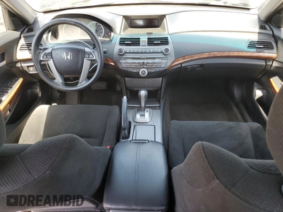 2011 Honda Accord EX с VIN 1HGCP2F78BA154933, выставлен на аукционе Copart как лот 56934585 с пробегом 148 862 миль миль и Списание • Salvage title. История ставок и продаж доступна на DreamBid. Изображение 8.