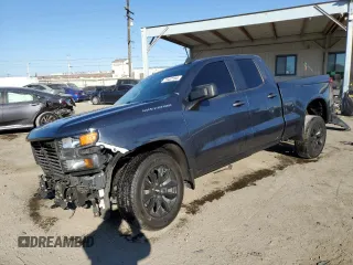 2020 Chevrolet Silverado 1500 Custom with VIN 1GCRWBEK1LZ311786, listed as a Copart auction lot 77437184 with 84,746 mi miles and Salvage Title. Bid and sale history available at carsss.com. Image 1.