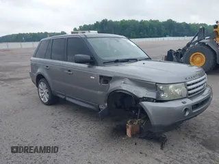 2009 Land Rover Range Rover Sport SC z VIN SALSH23479A190245, wystawiony jako IAAI lot #42319930 z przebiegiem 166 254 mil mil oraz . Historia ofert i sprzedaży dostępna na DreamBid. Obrazek 1.