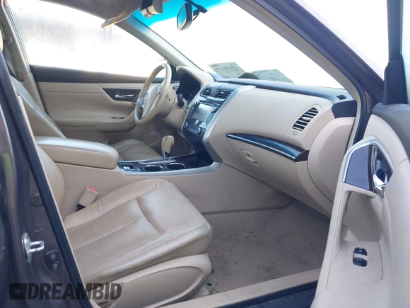 2013 Nissan Altima S with VIN 1N4AL3AP5DC900914, listed as a IAAI auction lot 42035657 with 157,669 mi miles and . Bid and sale history available at DreamBid. Image 5.