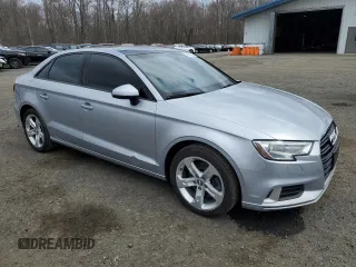 2018 Audi A3 Premium z VIN WAUAUHFF7J1054892, wystawiony jako Copart lot #53632745 z przebiegiem 219 751 mil mil oraz Tytuł czysty. Historia ofert i sprzedaży dostępna na DreamBid. Obrazek 4.
