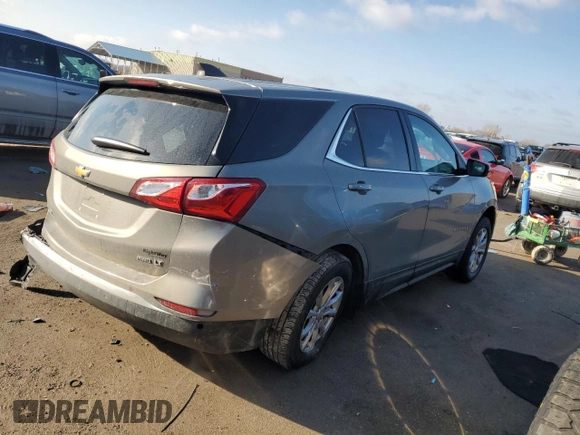 2018 Chevrolet Equinox LT z VIN 3GNAXSEV1JS575564, wystawiony jako Copart lot #44352285 z przebiegiem 126 060 mil mil oraz Szkoda całkowita • Salvage title. Historia ofert i sprzedaży dostępna na DreamBid. Obrazek 3.