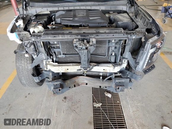 2018 Nissan Titan SV with VIN 1N6AA1E57JN515817, listed as a Copart auction lot 65537205 with 69,567 mi miles and Salvage title. Bid and sale history available at DreamBid. Image 11.