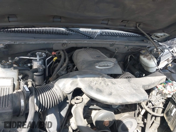 2005 Chevrolet Tahoe Z71 z VIN 1GNEC13T95R192599, wystawiony jako IAAI lot #41955397 z przebiegiem 179 292 mil mil oraz . Historia ofert i sprzedaży dostępna na DreamBid. Obrazek 10.