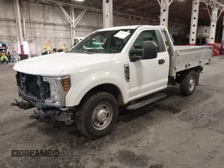 2019 Ford F-250 XL with VIN 1FDBF2A67KED43220, listed as a IAAI auction lot 41530151 with 65,176 mi miles and . Bid and sale history available at DreamBid. Image 17.