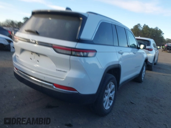2022 Jeep Grand Cherokee Limited z VIN 1C4RJHBGXN8531731, wystawiony jako IAAI lot #41242296 z przebiegiem 31 010 mil mil oraz . Historia ofert i sprzedaży dostępna na DreamBid. Obrazek 16.