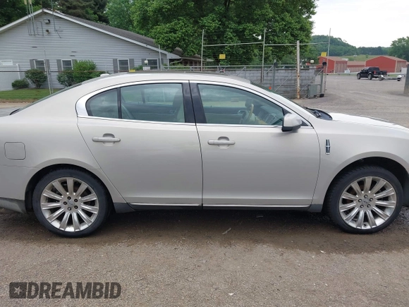2009 Lincoln MKS with VIN 1LNHM93R79G620964, listed as a IAAI auction lot 42385061 with 107,087 mi miles and . Bid and sale history available at DreamBid. Image 13.
