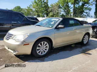 2010 Chrysler Sebring Touring z VIN 1C3BC5ED8AN166543, wystawiony jako Copart lot #56316984 z przebiegiem 78 655 mil mil oraz Szkody całkowita. Historia ofert i sprzedaży dostępna na DreamBid. Obrazek 1.