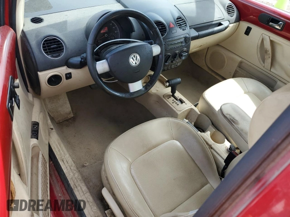 2008 Volkswagen Beetle SE with VIN 3VWRW31C78M523389, listed as a Copart auction lot 60956915 with 179,222 mi miles and Salvage title. Bid and sale history available at DreamBid. Image 8.