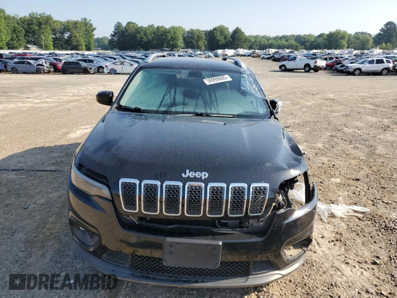 2019 Jeep Cherokee Latitude Plus z VIN 1C4PJLLB9KD176454, wystawiony jako Copart lot #59999685 z przebiegiem 148 113 mil mil oraz Szkoda całkowita • Salvage title. Historia ofert i sprzedaży dostępna na DreamBid. Obrazek 5.
