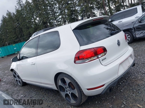 2010 Volkswagen GTI z VIN WVWFD7AJ3AW313279, wystawiony jako IAAI lot #41902259 z przebiegiem 91 594 mil mil oraz . Historia ofert i sprzedaży dostępna na DreamBid. Obrazek 15.