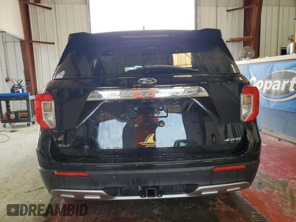 2022 Ford Explorer XLT z VIN 1FMSK8DH7NGA82787, wystawiony jako Copart lot #61729545 z przebiegiem 18 252 mil mil oraz Szkoda całkowita • Salvage title. Historia ofert i sprzedaży dostępna na DreamBid. Obrazek 6.