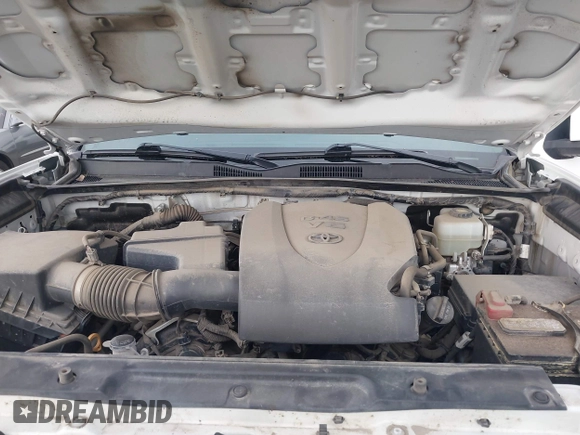 2020 Toyota Tacoma SR5 z VIN 5TFCZ5AN5LX242708, wystawiony jako IAAI lot #42356772 z przebiegiem 65 442 mil mil oraz . Historia ofert i sprzedaży dostępna na DreamBid. Obrazek 10.