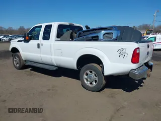 2016 Ford Super Duty F-250 SRW XLT with VIN 1FT7X2B67GED20159, listed as a IAAI auction lot 41570447 with 98,359 mi miles. Bid and sale history available at carsss.com. Image 3.