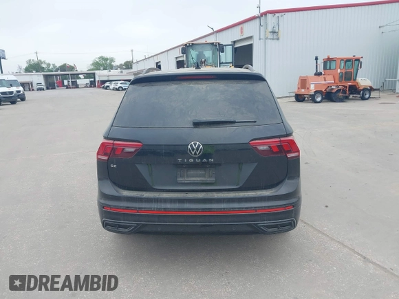 2023 Volkswagen Tiguan SE R-Line Black with VIN 3VVCB7AX1PM106543, listed as a IAAI auction lot 41784559 with 39,846 mi miles and . Bid and sale history available at DreamBid. Image 17.
