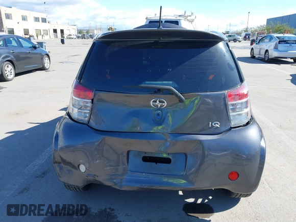 2012 Scion iQ z VIN JTNJJXB00CJ009265, wystawiony jako IAAI lot #41742947 z przebiegiem 95 857 mil mil oraz . Historia ofert i sprzedaży dostępna na DreamBid. Obrazek 6.