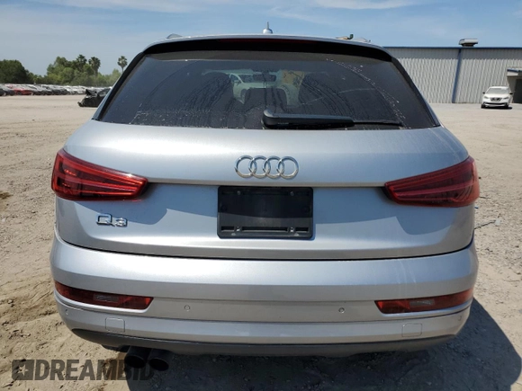 2018 Audi Q3 Premium z VIN WA1BCCFS3JR016890, wystawiony jako Copart lot #52594015 z przebiegiem 63 871 mil mil oraz Szkoda całkowita • Salvage title. Historia ofert i sprzedaży dostępna na DreamBid. Obrazek 6.