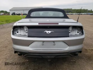 2021 Ford Mustang EcoBoost z VIN 1FATP8UH3M5106268, wystawiony jako Copart lot #56939595 z przebiegiem 114 877 mil mil oraz Szkoda całkowita • Salvage title. Historia ofert i sprzedaży dostępna na DreamBid. Obrazek 6.
