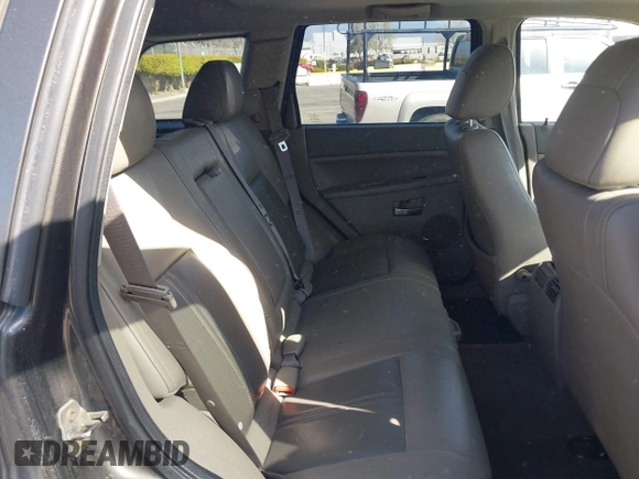 2006 Jeep Grand Cherokee Limited with VIN 1J4HS58N16C141302, listed as a IAAI auction lot 41700142 with 187,761 mi miles and . Bid and sale history available at DreamBid. Image 8.