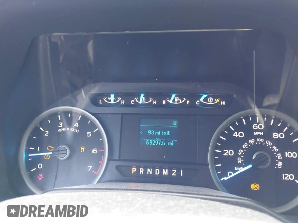 2015 Ford F-150 XL with VIN 1FTMF1CP9FFA42316, listed as a IAAI auction lot 41938558 with 69,297 mi miles. Bid and sale history available at carsss.com. Image 7.
