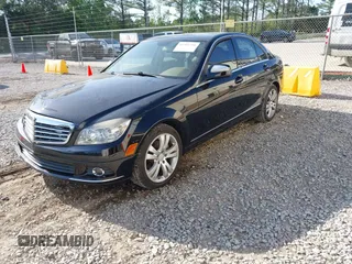 2008 Mercedes-Benz C 300 Sport z VIN WDDGF54X38F138356, wystawiony jako IAAI lot #41991750 z przebiegiem 128 673 mil mil oraz . Historia ofert i sprzedaży dostępna na DreamBid. Obrazek 2.