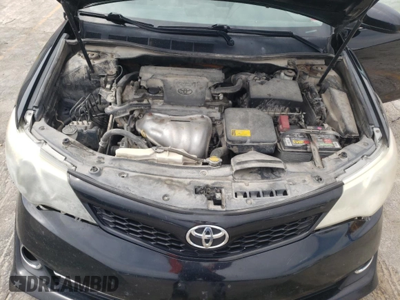 2014 Toyota Camry L with VIN 4T1BF1FK9EU747890, listed as a Copart auction lot 52025105 with 220,206 mi miles and Salvage Title. Bid and sale history available at carsss.com. Image 11.