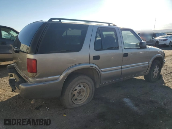 2001 GMC Jimmy SLE with VIN 1GKDT13W212223469, listed as a Copart auction lot 73249724 with 171,606 mi miles and Salvage Title. Bid and sale history available at carsss.com. Image 3.