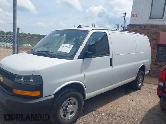 2023 Chevrolet Express Cargo z VIN 1GCWGAFP8P1259579, wystawiony jako IAAI lot #42040508 z przebiegiem 25 681 mil mil oraz . Historia ofert i sprzedaży dostępna na DreamBid. Obrazek 14.