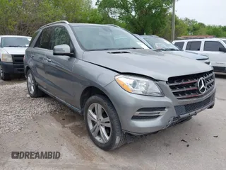 2014 Mercedes-Benz M ML 350 with VIN 4JGDA5JB1EA412095, listed as a IAAI auction lot 41937994 with 111,879 mi miles. Bid and sale history available at carsss.com. Image 1.