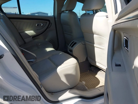 2010 Ford Taurus Limited with VIN 1FAHP2FW4AG121926, listed as a IAAI auction lot 41730541 with 172,363 mi miles. Bid and sale history available at carsss.com. Image 8.