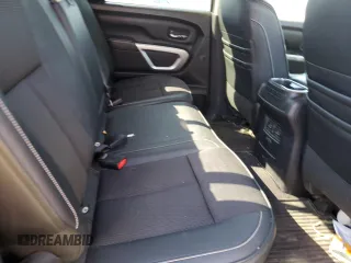 2017 Nissan Titan Pro-4X z VIN 1N6BA1F42HN530830, wystawiony jako Copart lot #63860384 z przebiegiem 317 812 mil mil oraz Szkoda całkowita • Salvage title. Historia ofert i sprzedaży dostępna na DreamBid. Obrazek 10.