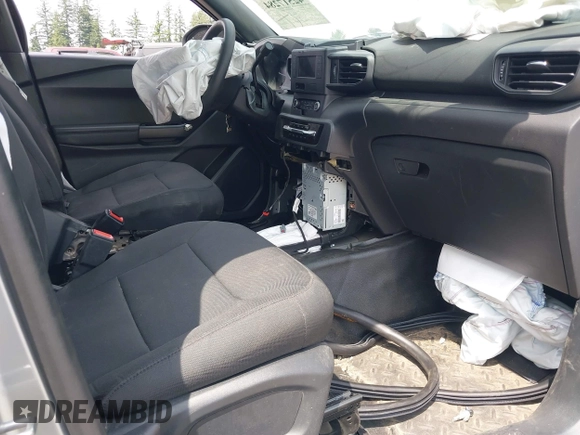 2021 Ford Police Interceptor с VIN 1FM5K8AC7MNA15865, выставлен на аукционе IAAI как лот 42517284 с пробегом 41 692 миль миль и . История ставок и продаж доступна на DreamBid. Изображение 5.