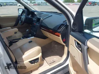 2008 Land Rover LR2 SE with VIN SALFP24NX8H039210, listed as a IAAI auction lot 42528039 with 269,364 mi miles and . Bid and sale history available at DreamBid. Image 5.
