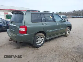 2007 Toyota Highlander Hybrid w/3rd Row with VIN JTEEW21A470047450, listed as a IAAI auction lot 42070268 with 1 mi miles. Bid and sale history available at carsss.com. Image 4.