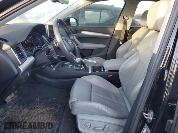 2019 Audi Q5 Prestige with VIN WA1CNAFY2K2132518, listed as a Copart auction lot 82126154 with 96,110 mi miles and Salvage Title. Bid and sale history available at carsss.com. Image 7.