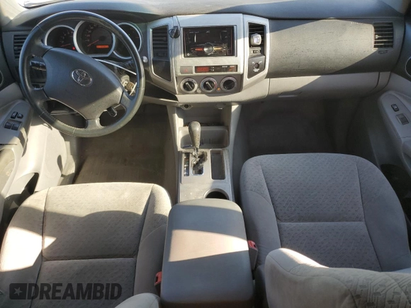 2007 Toyota Tacoma PreRunner z VIN 5TETU62N27Z373595, wystawiony jako Copart lot #48317165 z przebiegiem 169 473 mil mil oraz Szkoda całkowita • Salvage title. Historia ofert i sprzedaży dostępna na DreamBid. Obrazek 8.