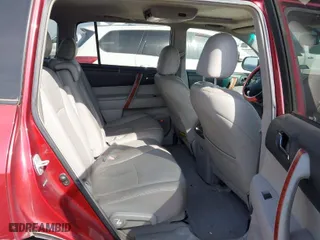 2008 Toyota Highlander Limited with VIN JTEES42AX82080660, listed as a IAAI auction lot 41906117 with 187,948 mi miles. Bid and sale history available at carsss.com. Image 8.