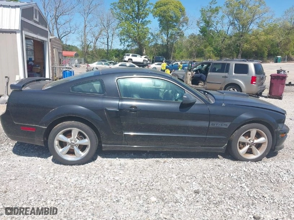 2008 Ford Mustang GT Deluxe with VIN 1ZVHT82H185138377, listed as a IAAI auction lot 42063894 with 103,942 mi miles. Bid and sale history available at carsss.com. Image 13.